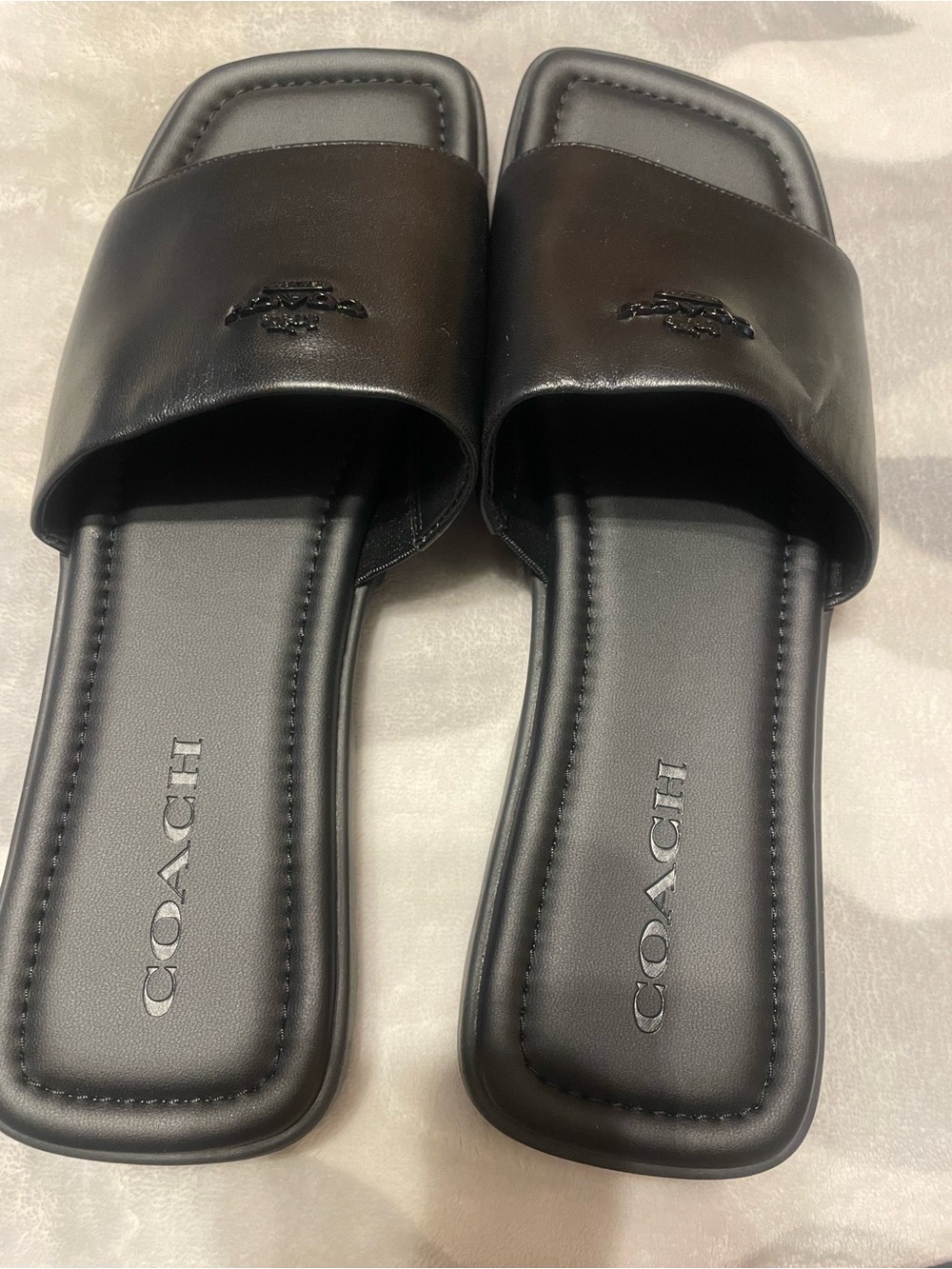 Coach Women Fiona Signature Coach Logo Leather Sandal Slide Sz 9.5 - Picture 4 of 6